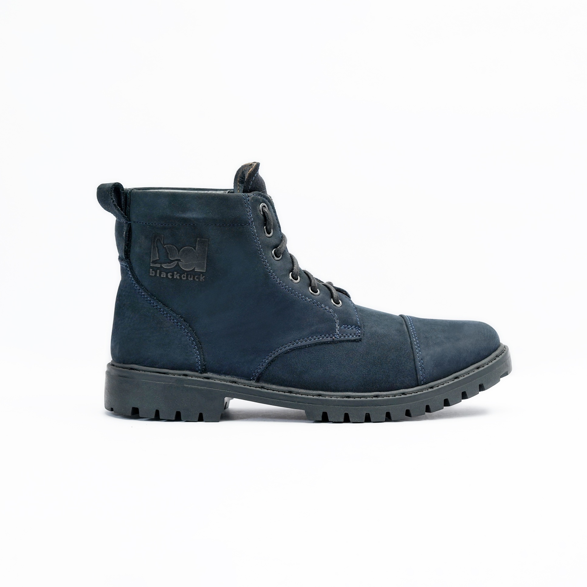 Men's Casual Lace Up Ankle Boot with Textured Grip and Reinforced Toe Panel Image 5