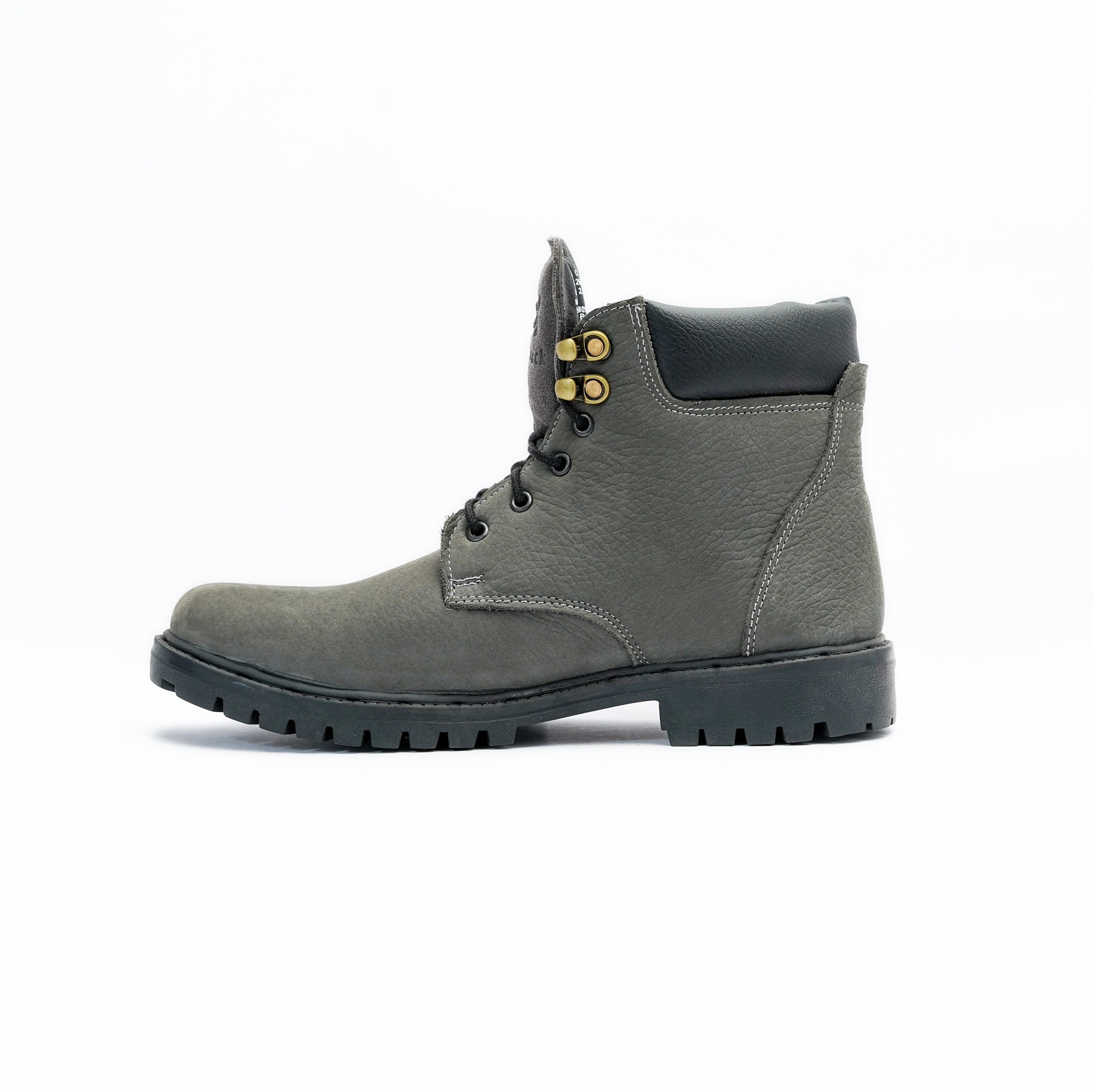 Men's Casual Lace Up High Ankle Boot with Textured Grip  Image 4